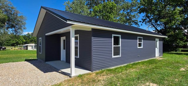 120 N Murlin Street, Bicknell, IN 47512