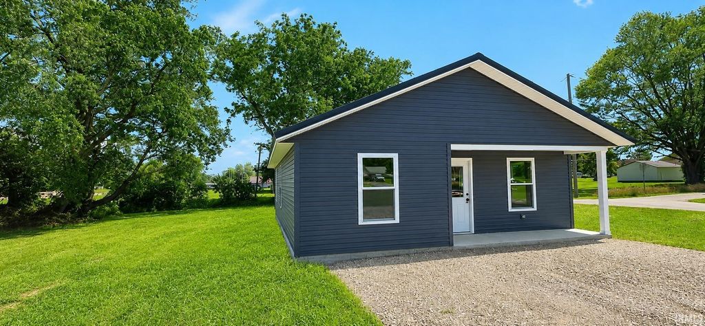 120 N Murlin Street, Bicknell, IN 47512