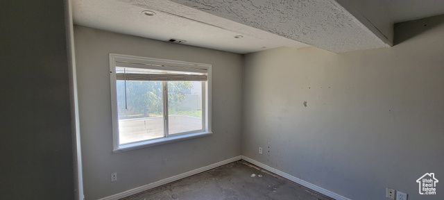 7724 N SILVER RANCH RD, Eagle Mountain, UT 84005