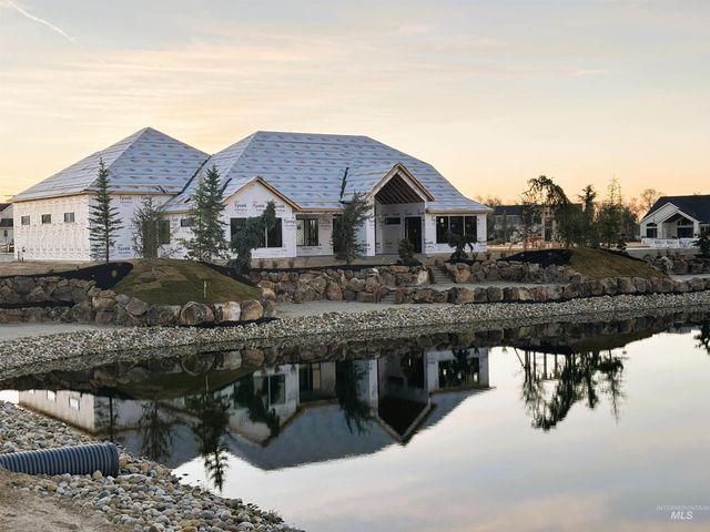 3669 N Bellrock Avenue, Eagle, ID 83616