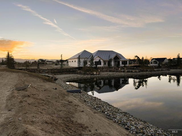 3669 N Bellrock Avenue, Eagle, ID 83616