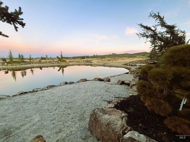 3669 N Bellrock Avenue, Eagle, ID 83616