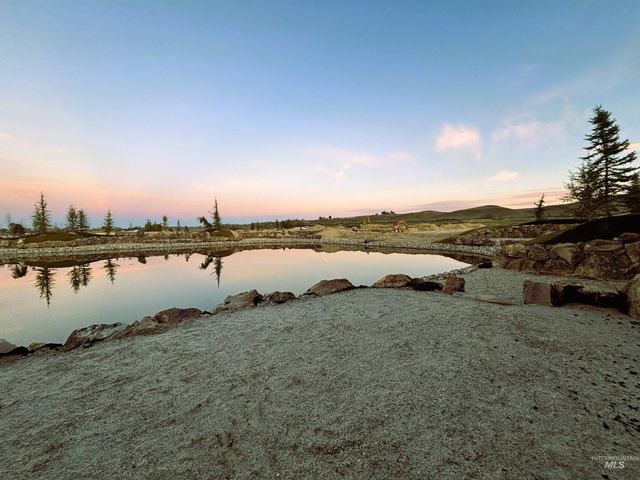 3669 N Bellrock Avenue, Eagle, ID 83616