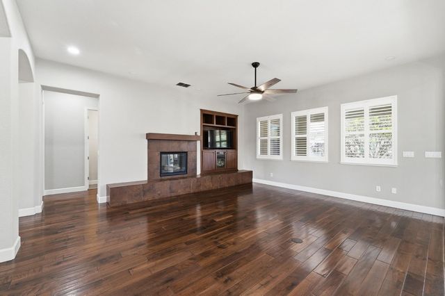 2558 Edgebrook Ln, Manteca, CA 95336