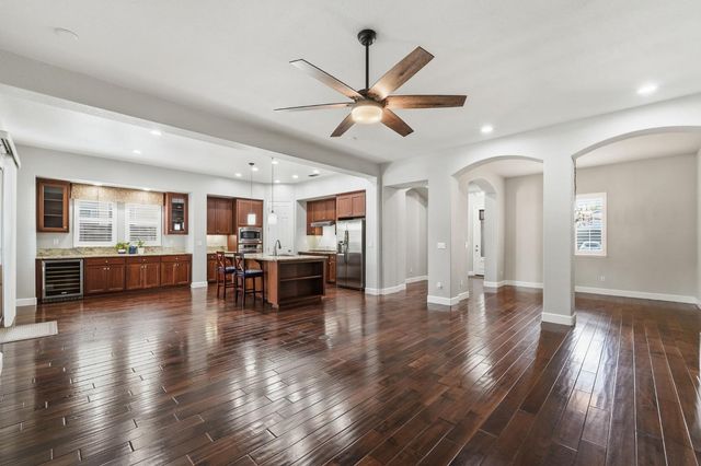 2558 Edgebrook Ln, Manteca, CA 95336