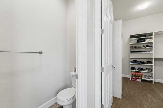 2558 Edgebrook Ln, Manteca, CA 95336