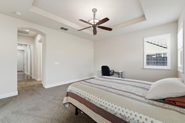 2558 Edgebrook Ln, Manteca, CA 95336