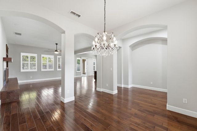 2558 Edgebrook Ln, Manteca, CA 95336