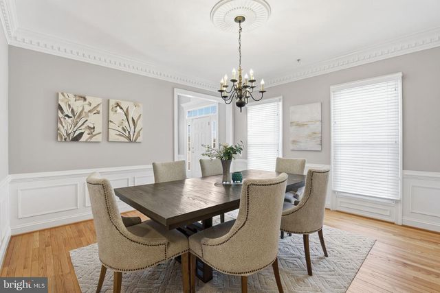 300 DEEP TRAIL LN, Rockville, MD 20850