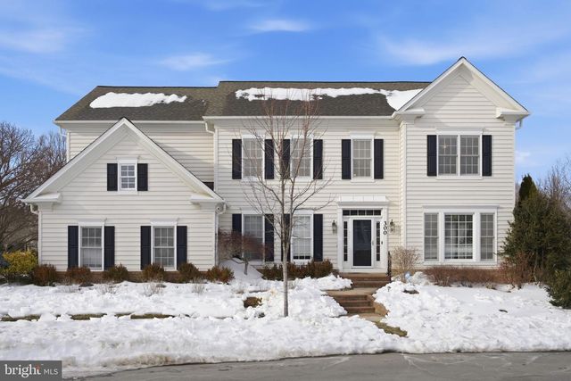 300 DEEP TRAIL LN, Rockville, MD 20850