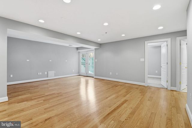 300 DEEP TRAIL LN, Rockville, MD 20850