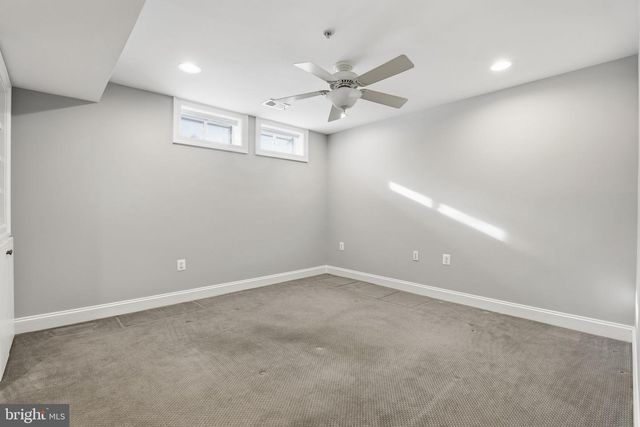 300 DEEP TRAIL LN, Rockville, MD 20850