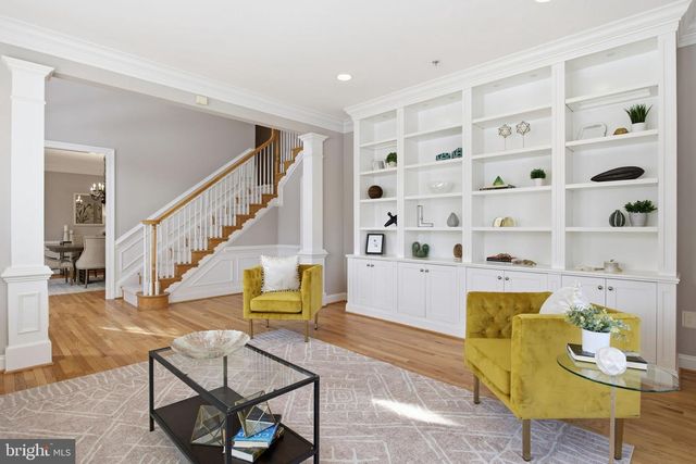 300 DEEP TRAIL LN, Rockville, MD 20850