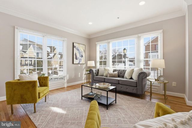 300 DEEP TRAIL LN, Rockville, MD 20850