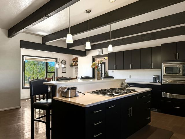 3649 Mimbres Lane, Santa Fe, NM 87507