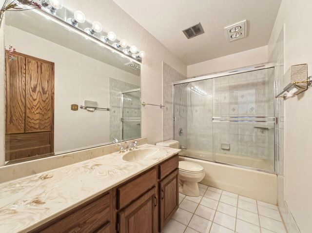 3649 Mimbres Lane, Santa Fe, NM 87507