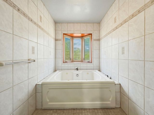 3649 Mimbres Lane, Santa Fe, NM 87507