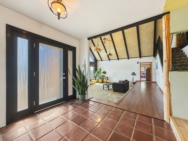 3649 Mimbres Lane, Santa Fe, NM 87507