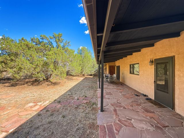 3649 Mimbres Lane, Santa Fe, NM 87507