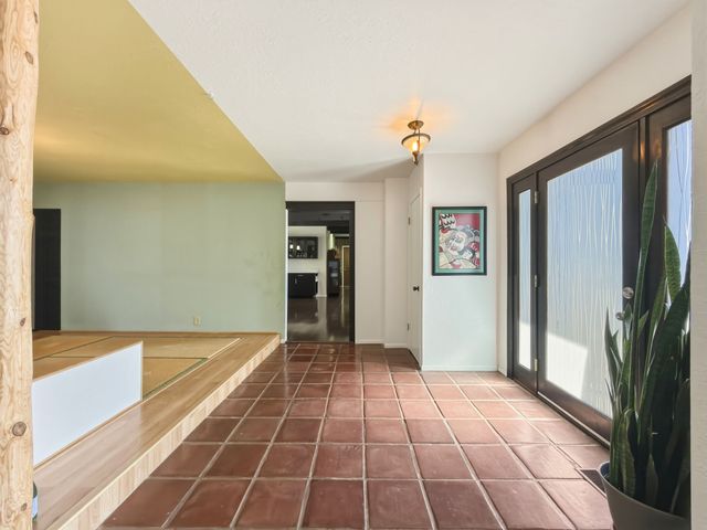3649 Mimbres Lane, Santa Fe, NM 87507