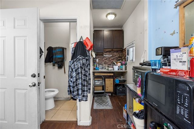 915 Alta, Redlands, CA 92374