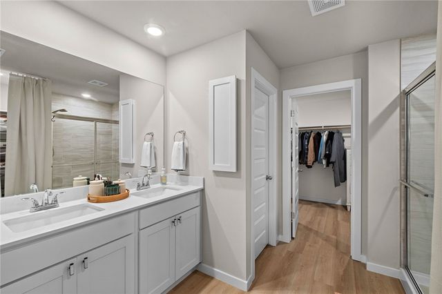 2219 S 9th Street, Rogers, AR 72758