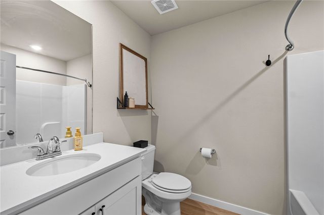 2219 S 9th Street, Rogers, AR 72758