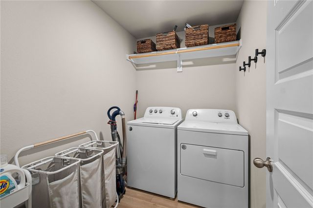 2219 S 9th Street, Rogers, AR 72758