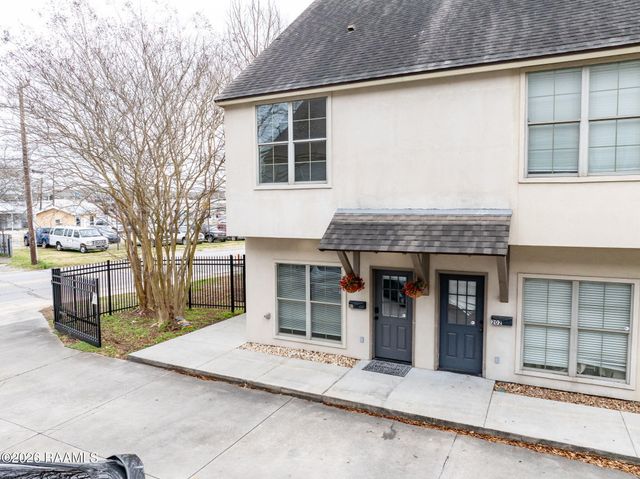 1402 Jefferson Street 201, Lafayette, LA 70501