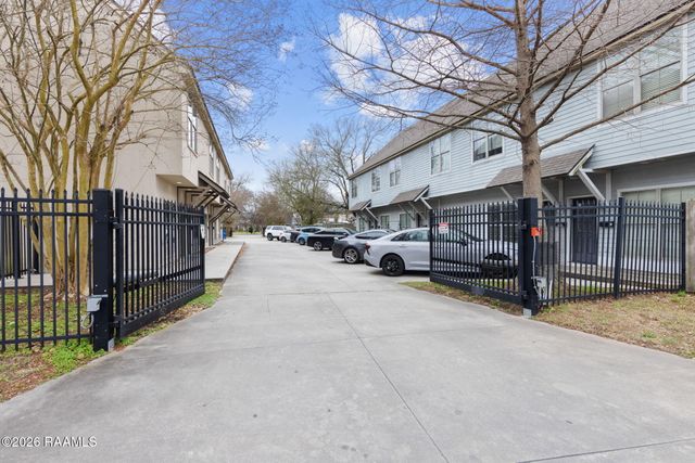 1402 Jefferson Street 201, Lafayette, LA 70501