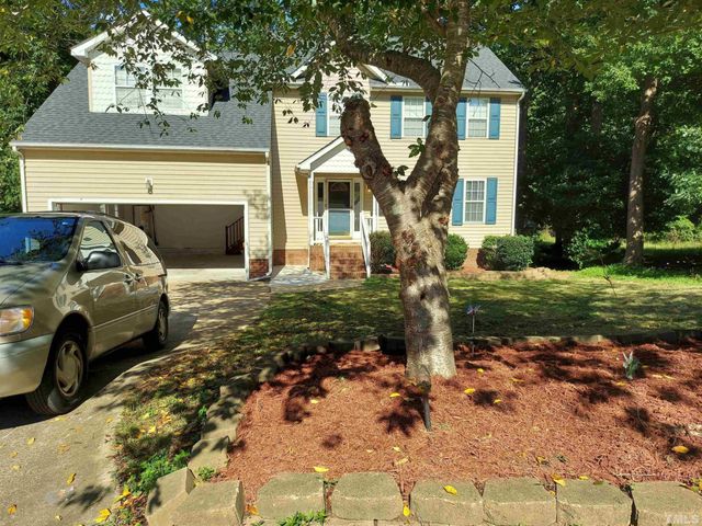 224 Crossfire Road, Holly Springs, NC 27540