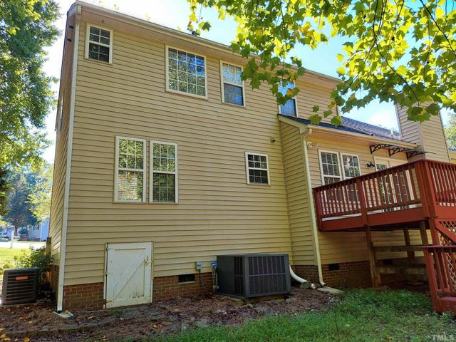 224 Crossfire Road, Holly Springs, NC 27540