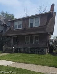 137 Geneva Street, Highland Park, MI 48203