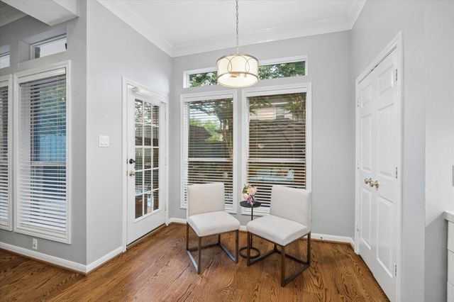 5325 Hidalgo Street, Houston, TX 77056