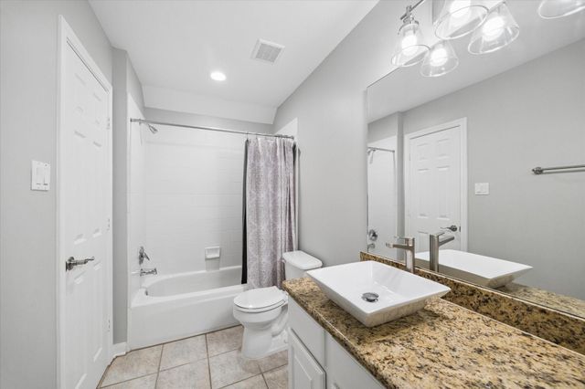 5325 Hidalgo Street, Houston, TX 77056