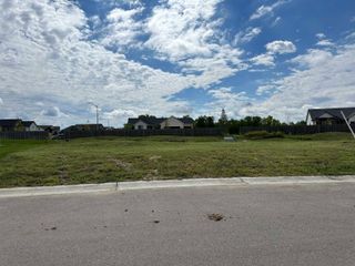 4308 N Sunny Ct, Wichita, KS 67205