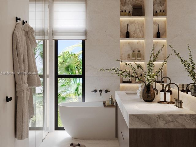 2840 NE 32nd Street, Fort Lauderdale, FL 33306