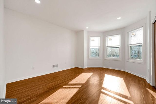 5741 ARCH ST, Philadelphia, PA 19139