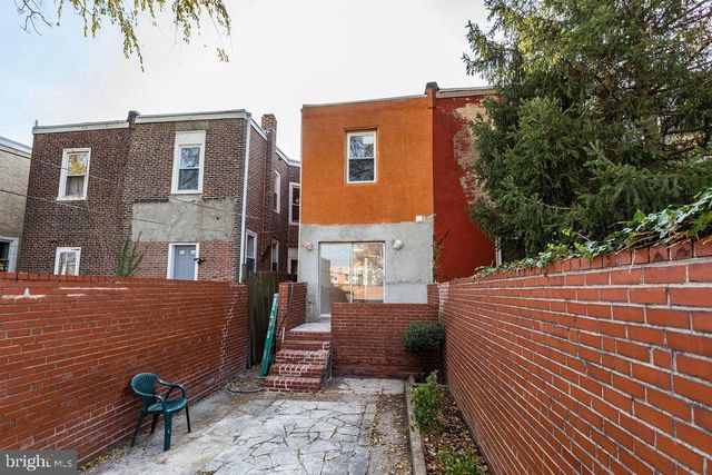 5741 ARCH ST, Philadelphia, PA 19139
