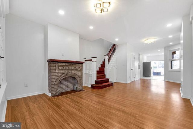 5741 ARCH ST, Philadelphia, PA 19139