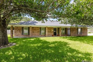 10501 La Hwy 431, St Amant, LA 70774
