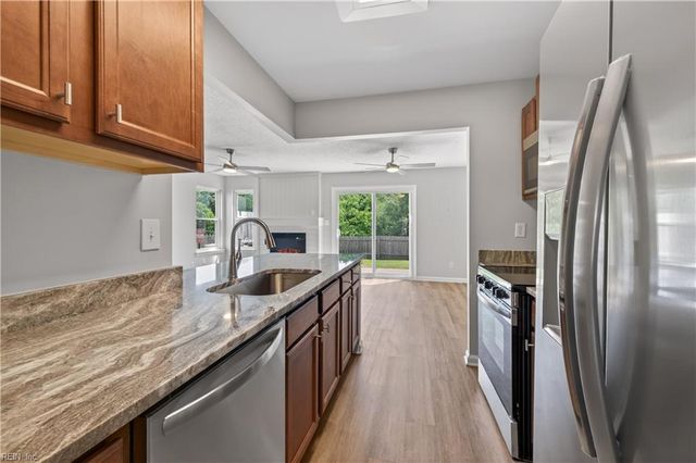 725 Hecate DR, Virginia Beach, VA 23454