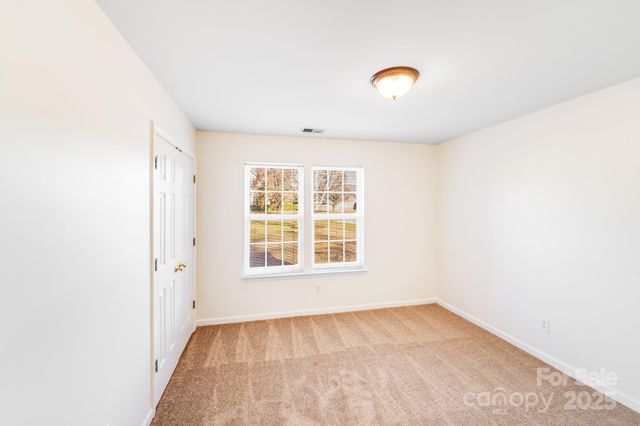 2712 Thornburg Court, Monroe, NC 28110