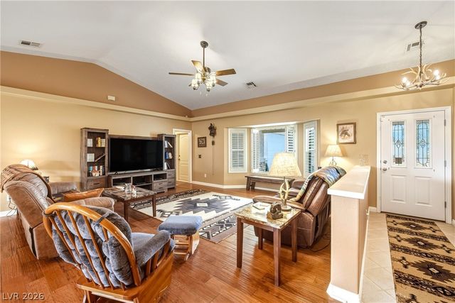 231 Glenoaks Street, Pahrump, NV 89048