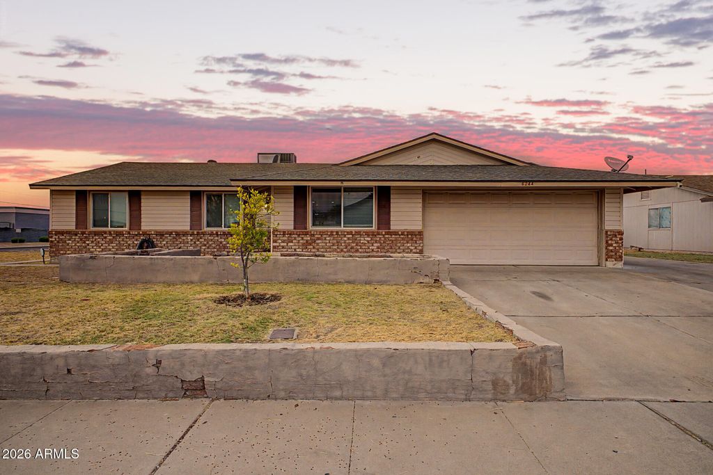 6244 W KAREN LEE Lane, Glendale, AZ 85306 — exterior