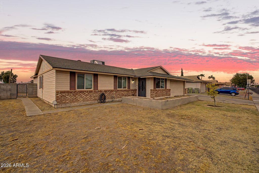 6244 W KAREN LEE Lane, Glendale, AZ 85306 — photo 2