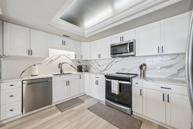 1501 GULF BOULEVARD 104, Clearwater Beach, FL 33767