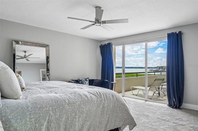 1501 GULF BOULEVARD 104, Clearwater Beach, FL 33767