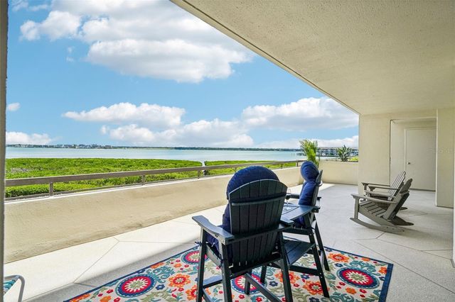 1501 GULF BOULEVARD 104, Clearwater Beach, FL 33767