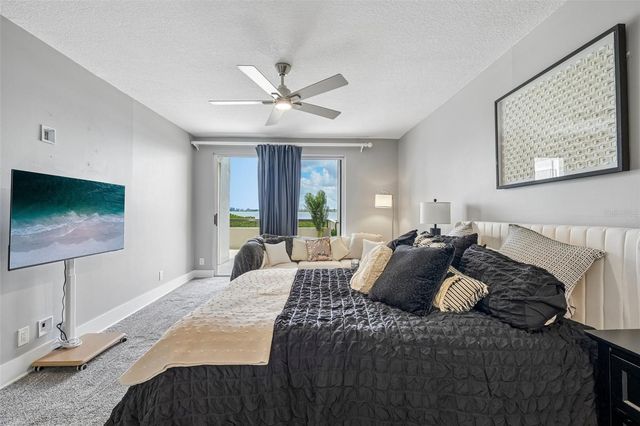 1501 GULF BOULEVARD 104, Clearwater Beach, FL 33767